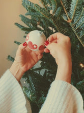 Load and play video in Gallery viewer, HOOKS
